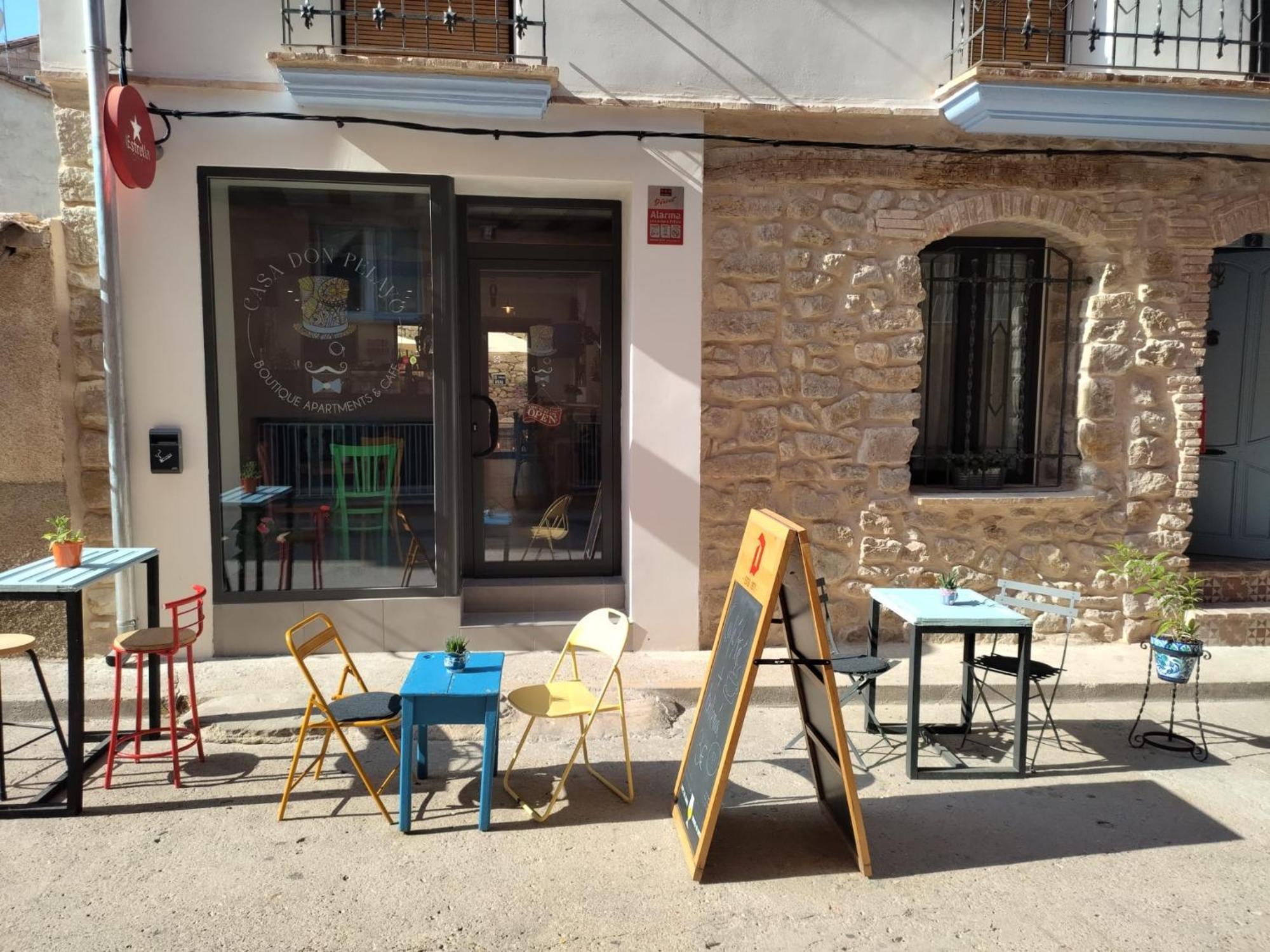 Casa Don Pelayo Boutique Apartments & Cafe 발데로브레스 외부 사진