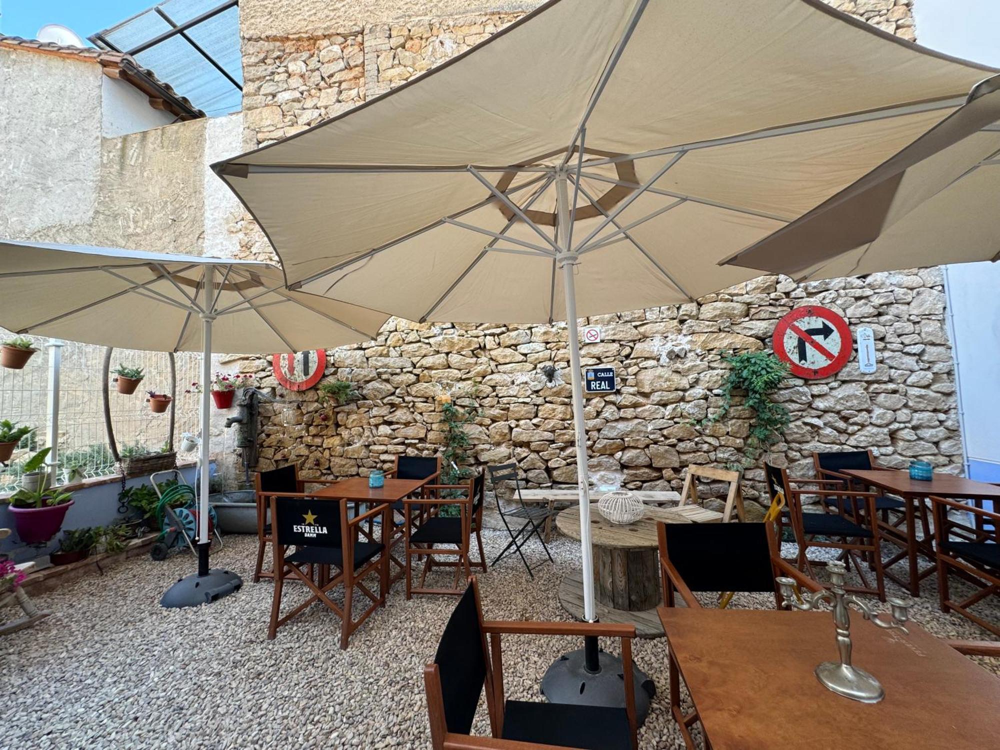 Casa Don Pelayo Boutique Apartments & Cafe 발데로브레스 외부 사진